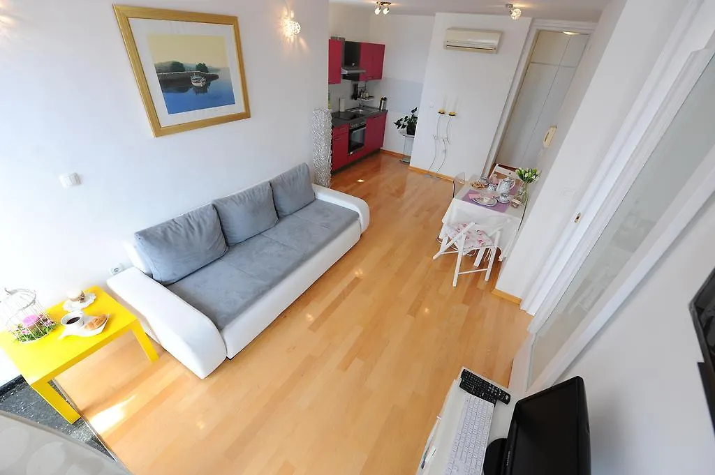 Apartment Gold Plus Split